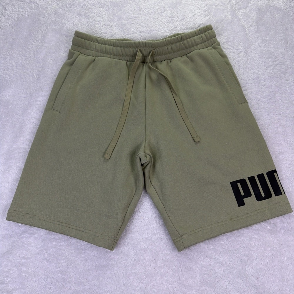 Puma Mens Medium Heavyweight Sage Green Shorts 9.5in‎ Inseam Pockets Drawstring